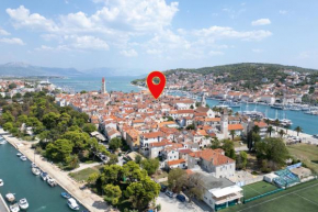 Seaside holiday house Trogir - 23608